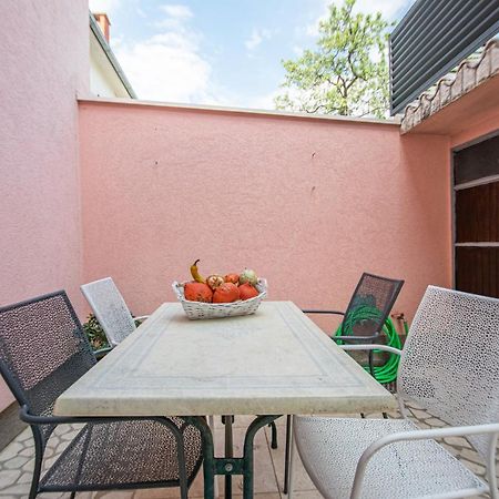 Two-Bedroom Apartment In Crikvenica Xcvii Bagian luar foto