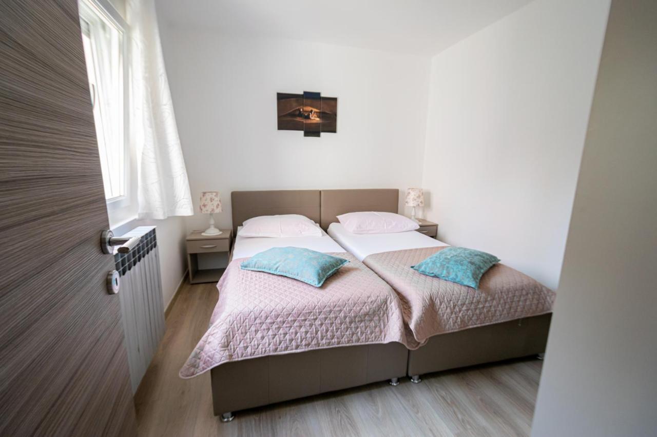 Two-Bedroom Apartment In Crikvenica Xcvii Bagian luar foto