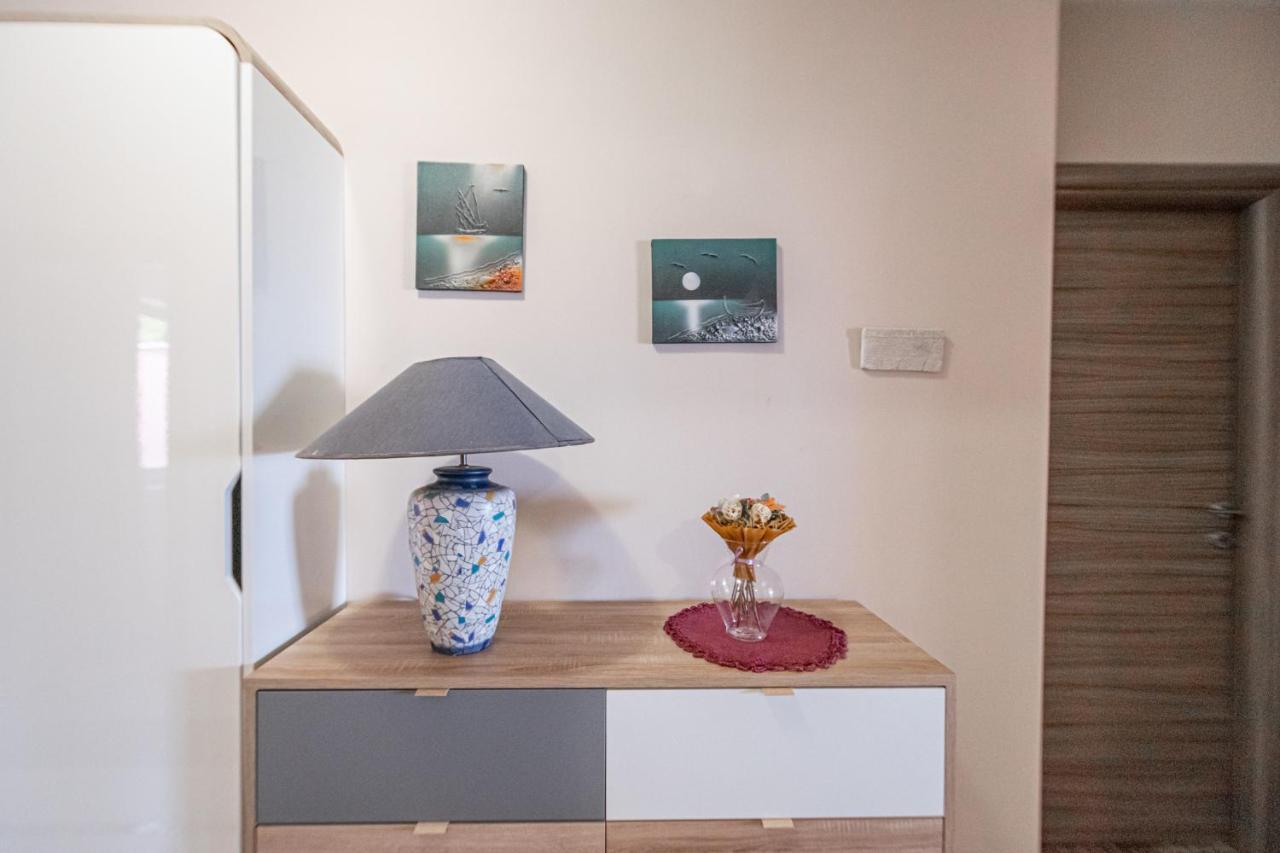Two-Bedroom Apartment In Crikvenica Xcvii Bagian luar foto