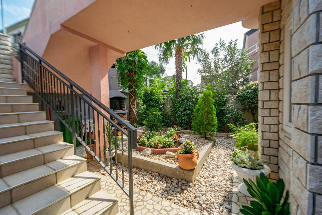Two-Bedroom Apartment In Crikvenica Xcvii Bagian luar foto