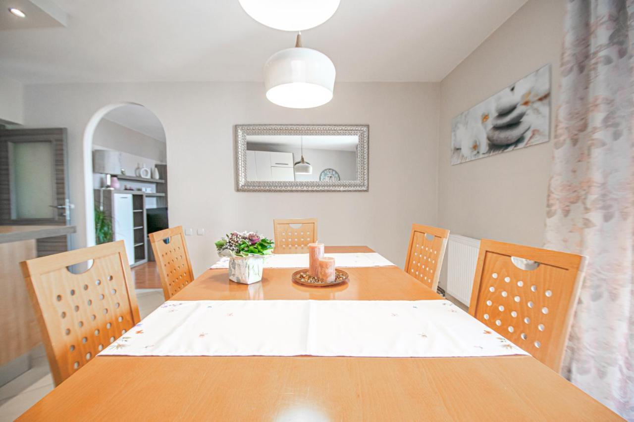 Two-Bedroom Apartment In Crikvenica Xcvii Bagian luar foto