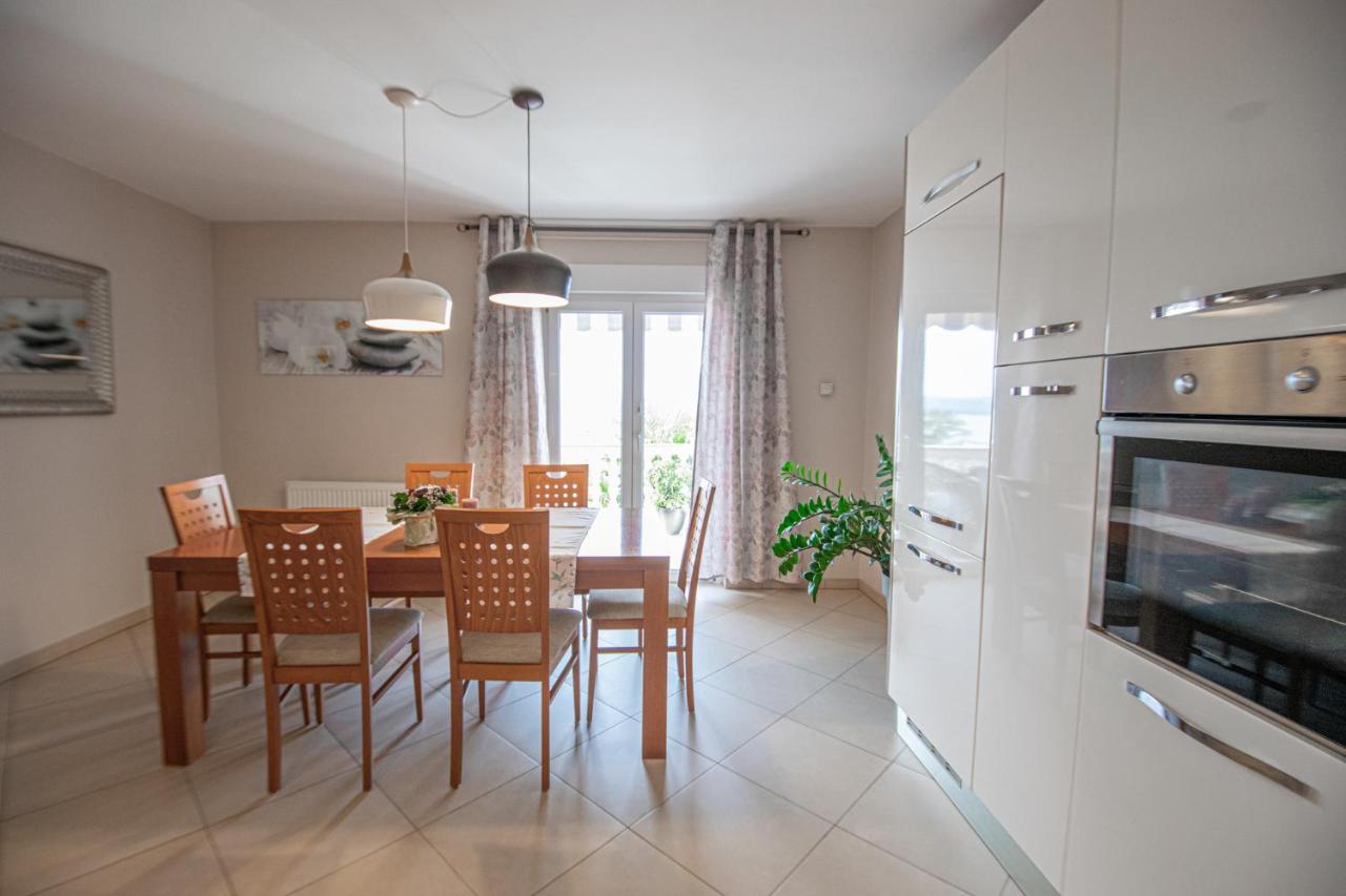 Two-Bedroom Apartment In Crikvenica Xcvii Bagian luar foto