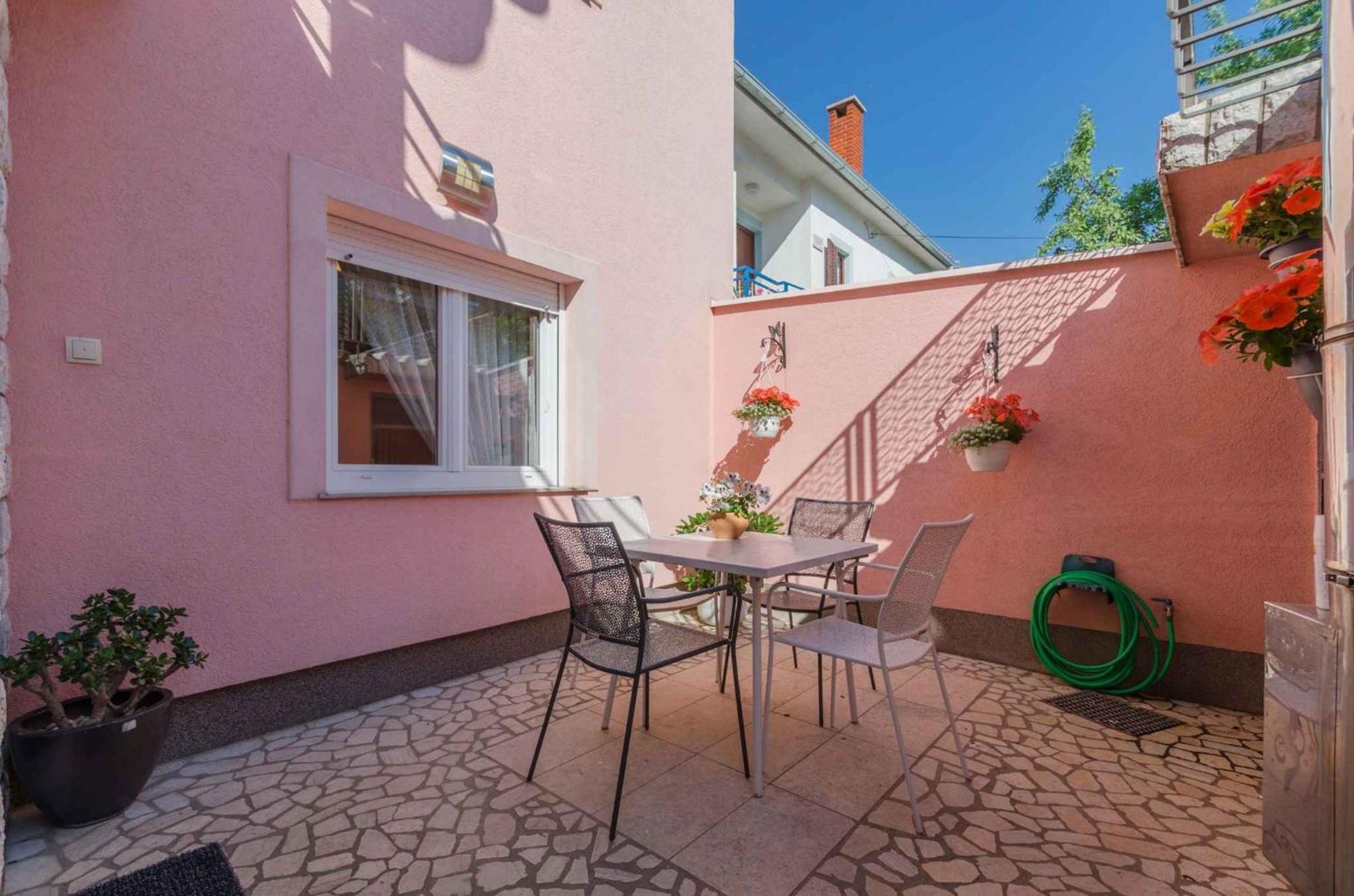 Two-Bedroom Apartment In Crikvenica Xcvii Bagian luar foto